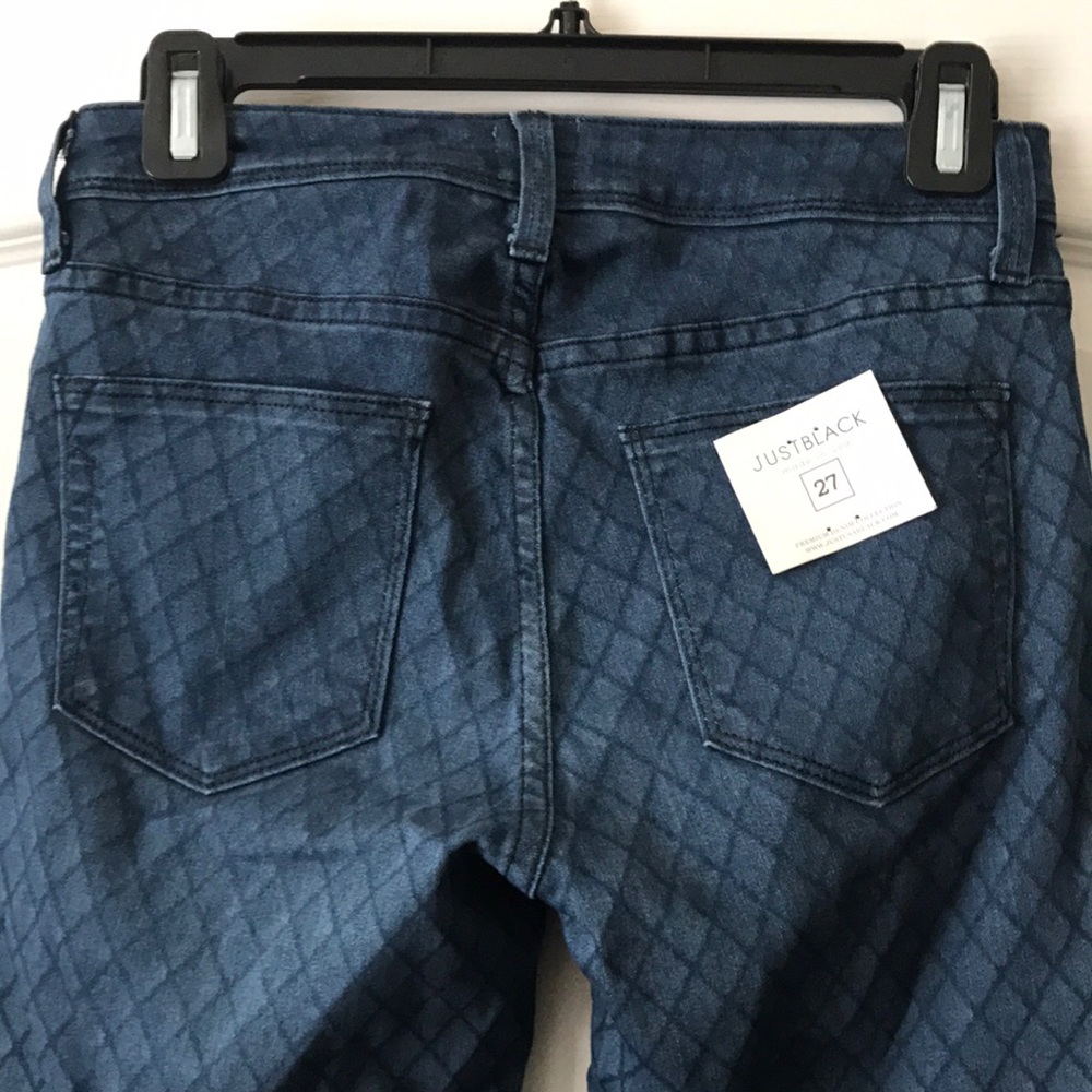 Patterned Jeans - Picture 5 of 5